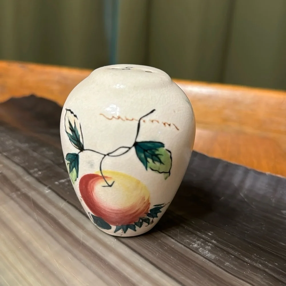 Antique Vintage Hand Painted Japanese Ceramic Peach Apple Salt Shaker